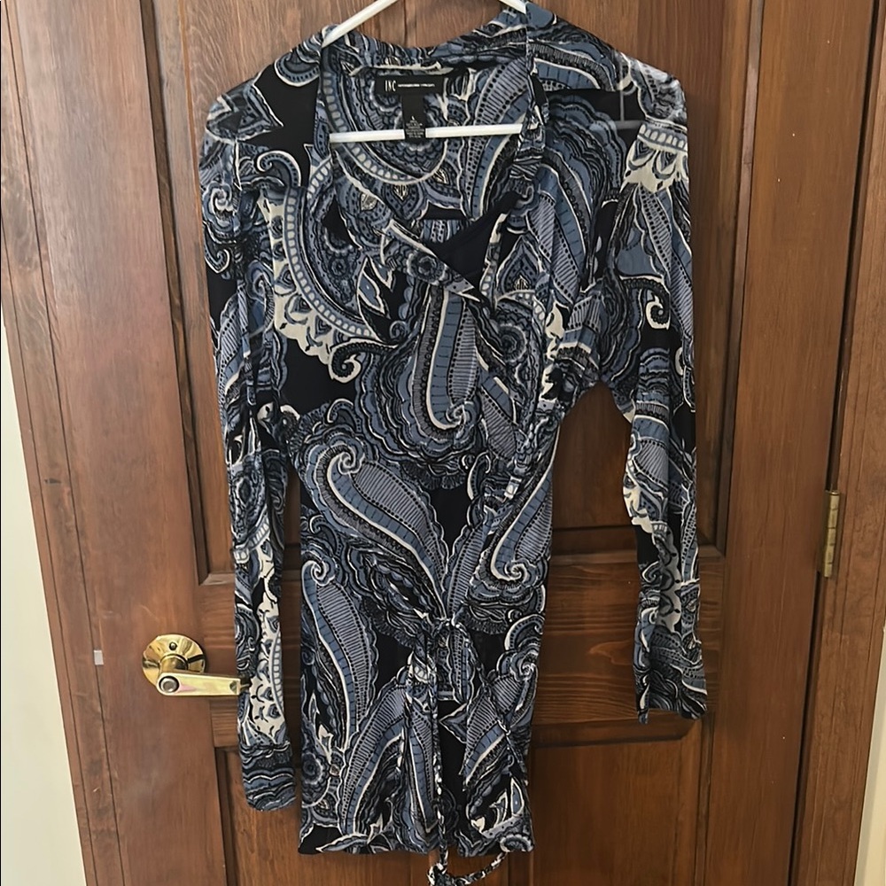 INC International Concepts Black and Blue Paisley Blouse